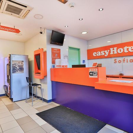 Easyhotel Sofia Bagian luar foto