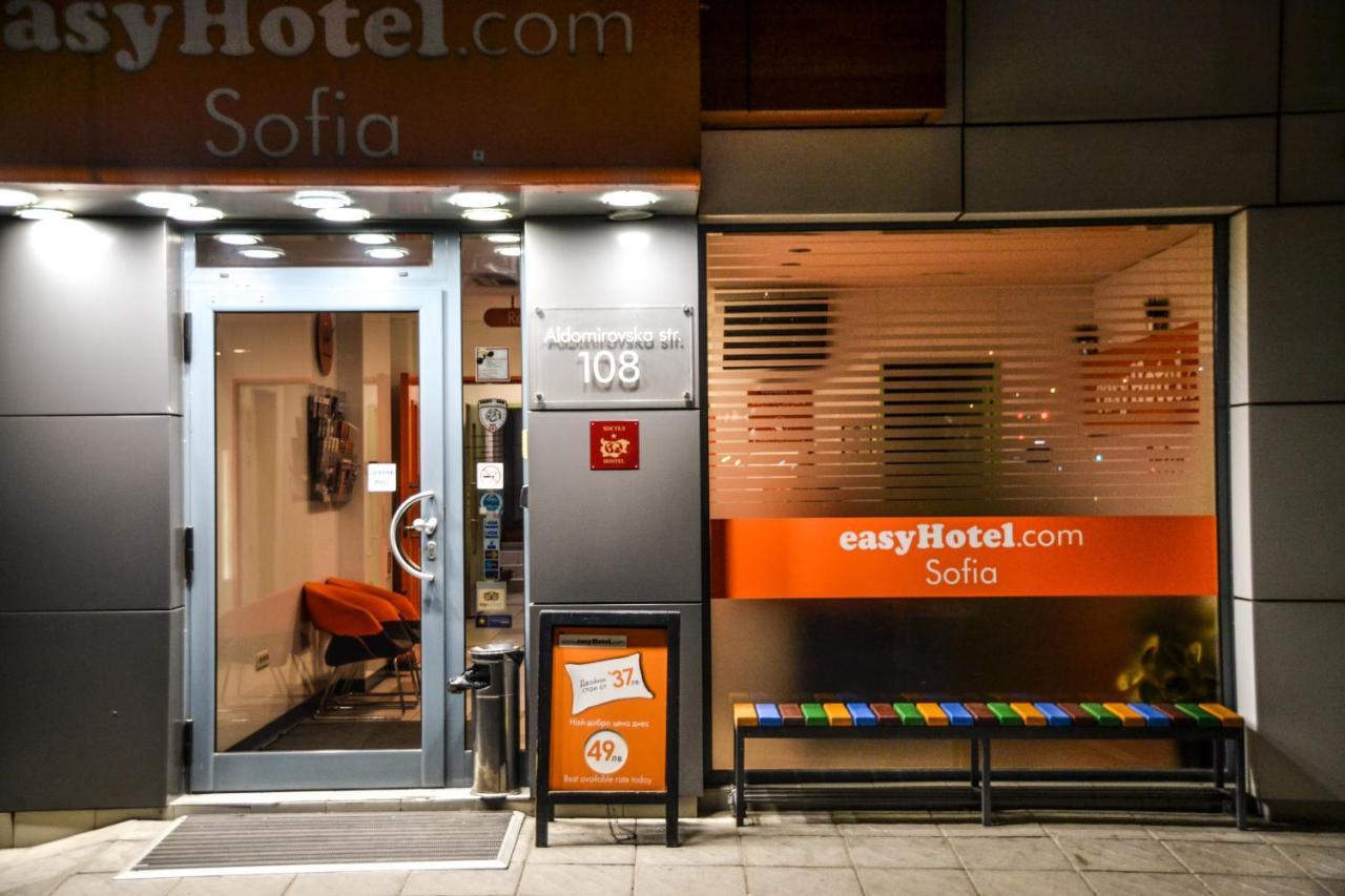 Easyhotel Sofia Bagian luar foto